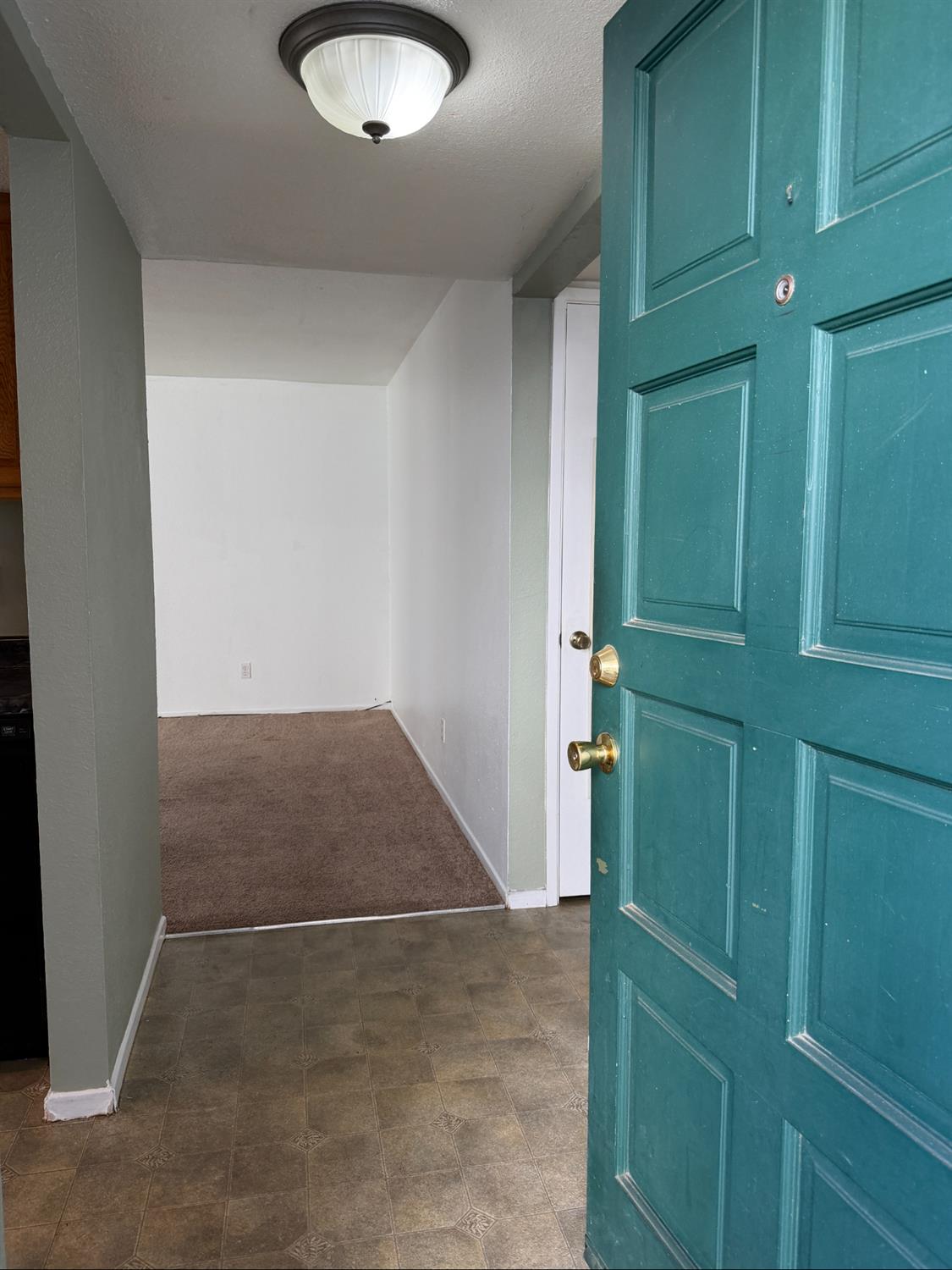 8240 Center Parkway 68