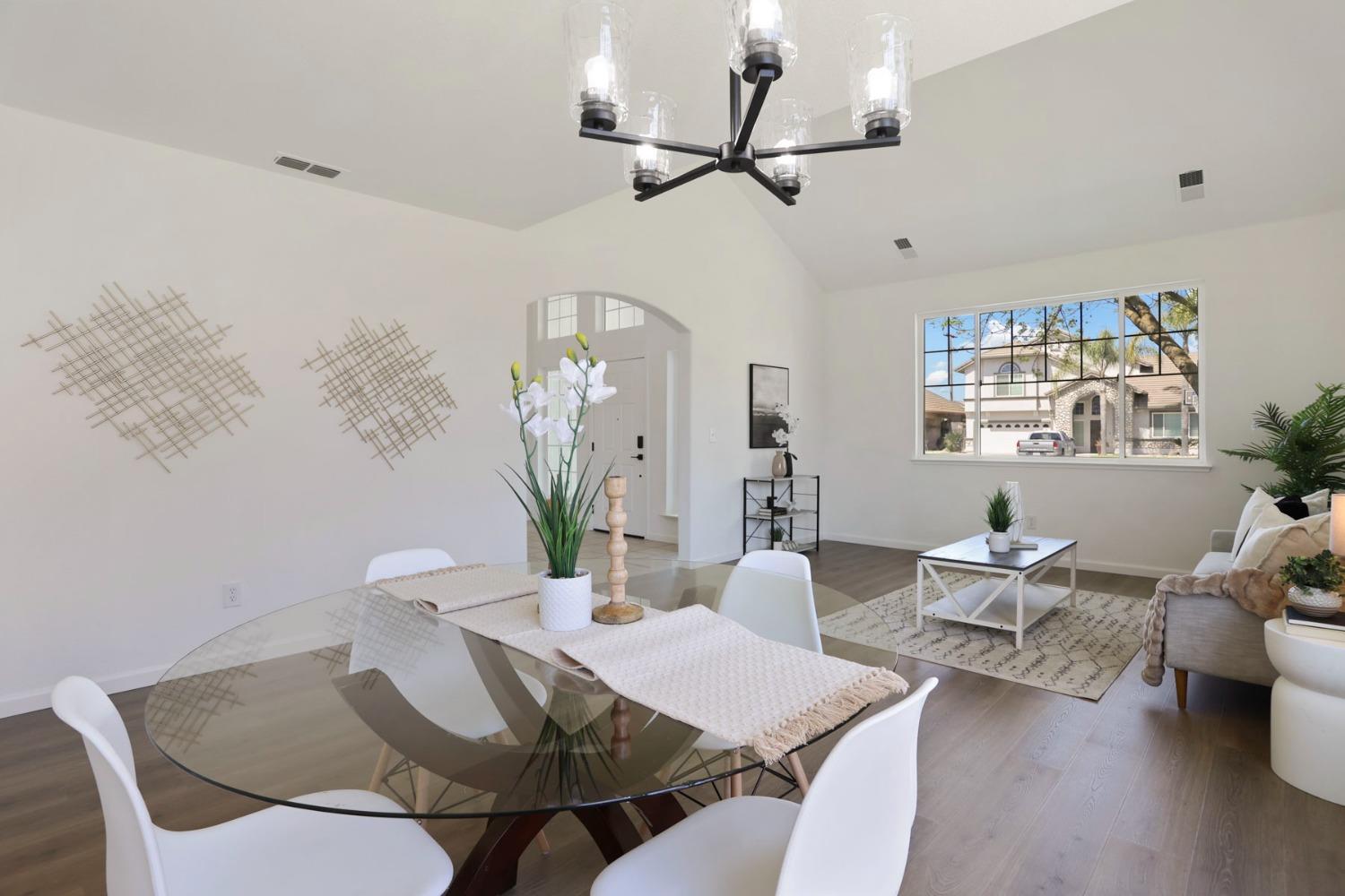 1508 Rose Garden Court
