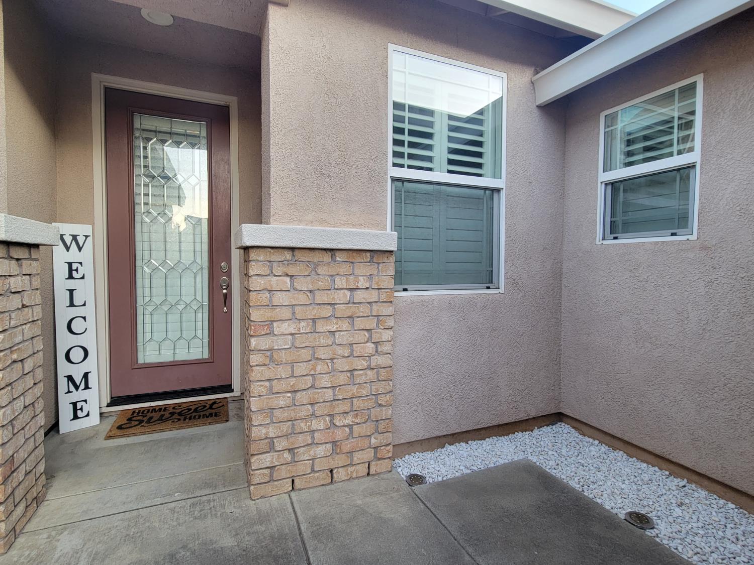 1607 Three Rivers Drive