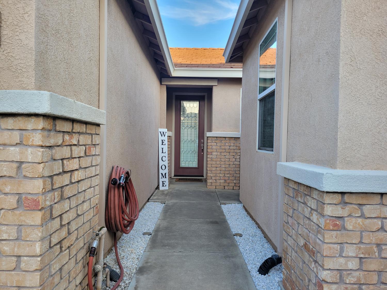 1607 Three Rivers Drive