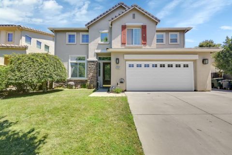 2327 Utah Court Yuba City CA 95991