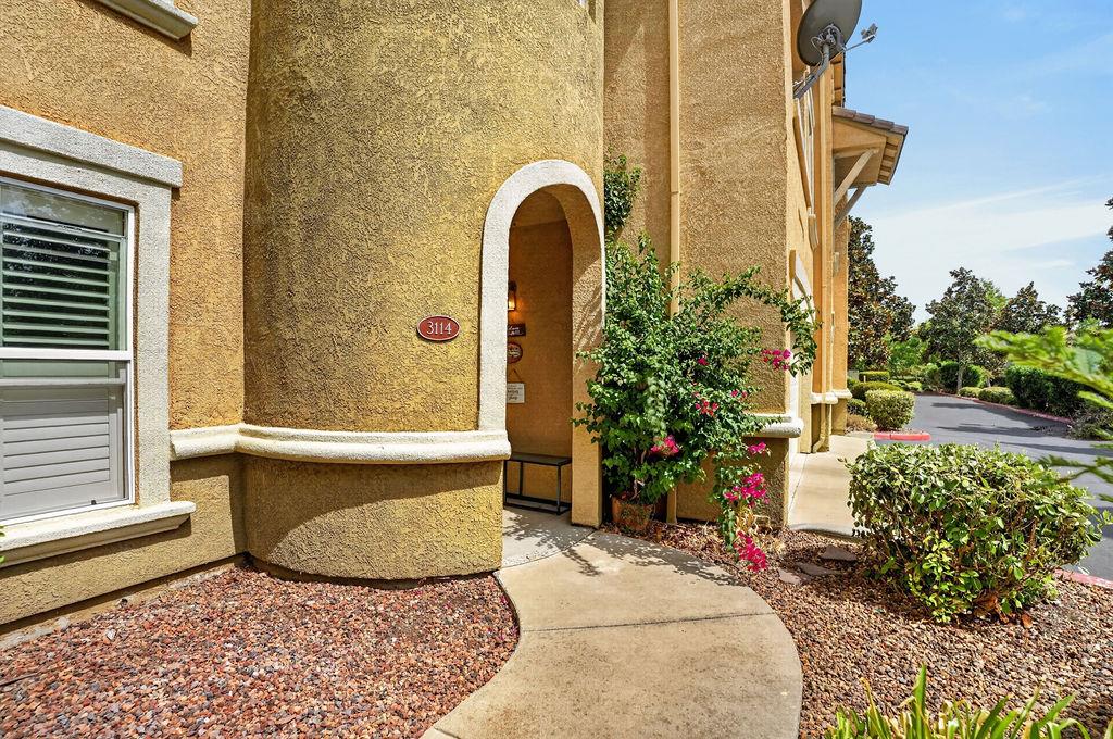 5350 Dunlay Drive 3114