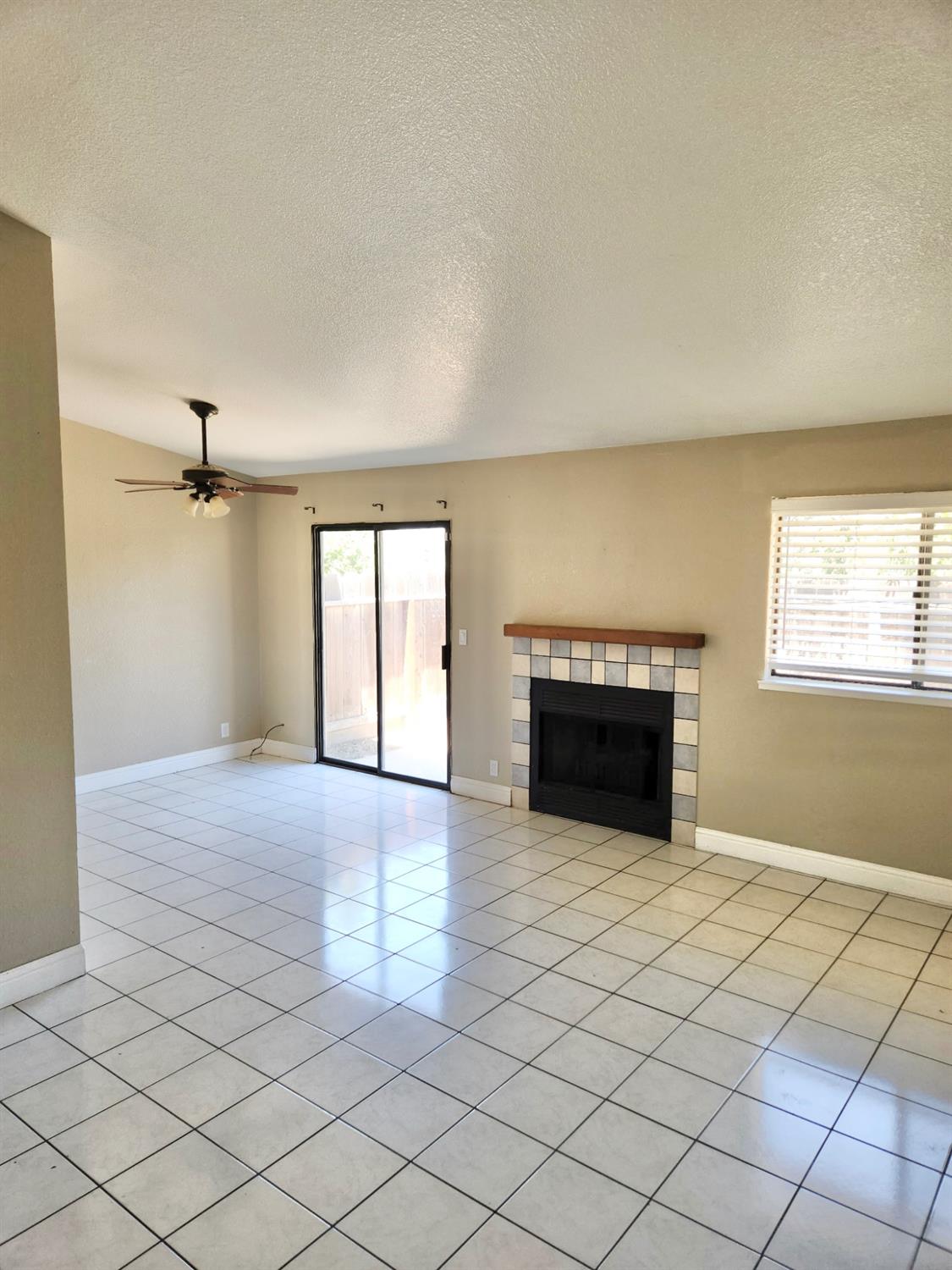700 Lacross Court