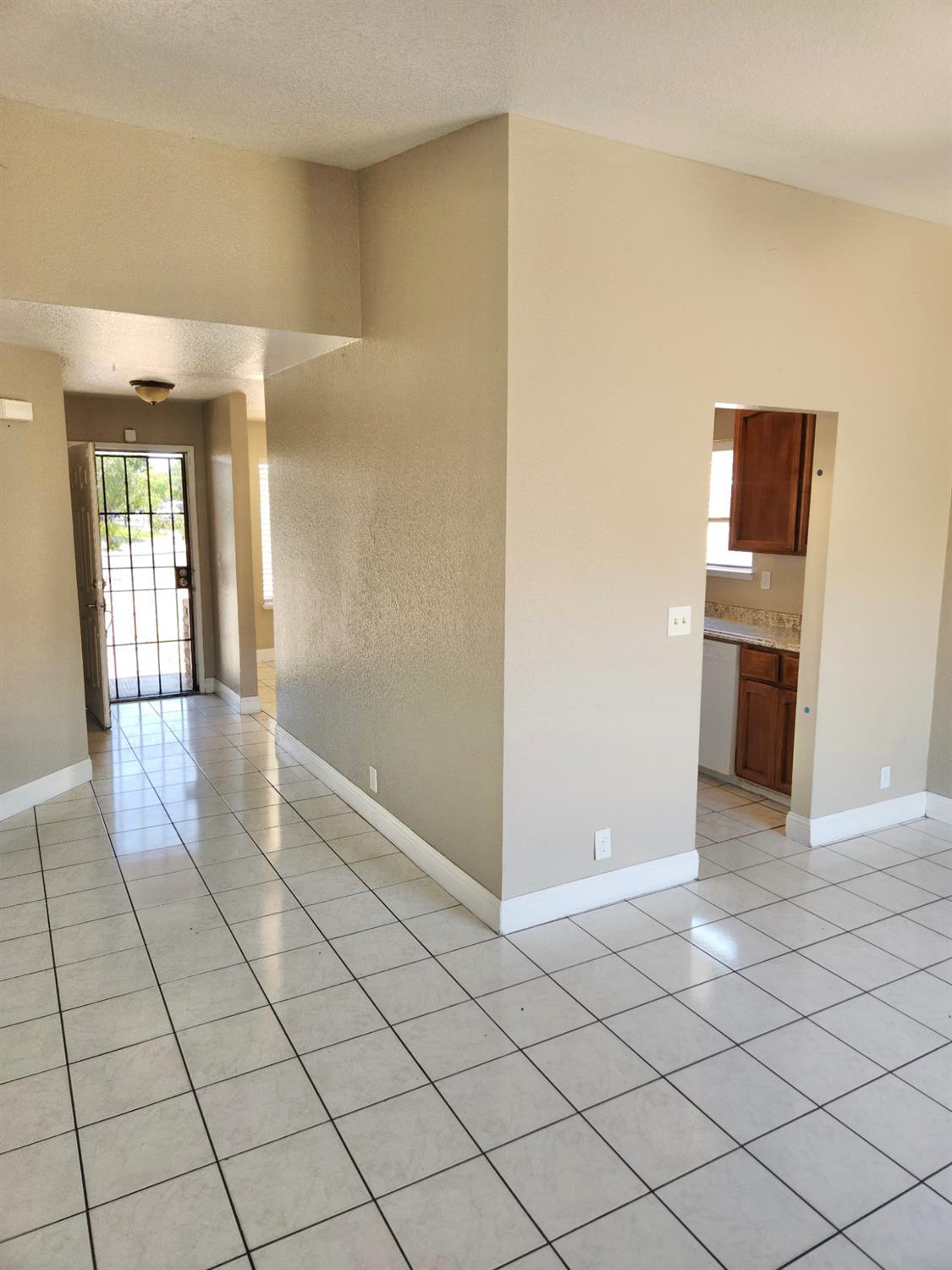 700 Lacross Court