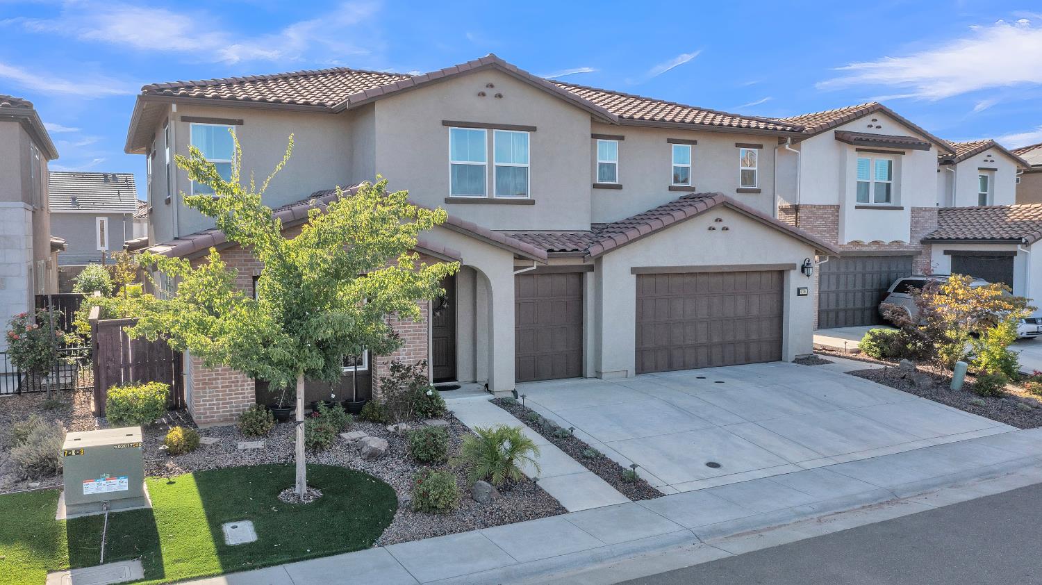 4380 Hummingbird Circle