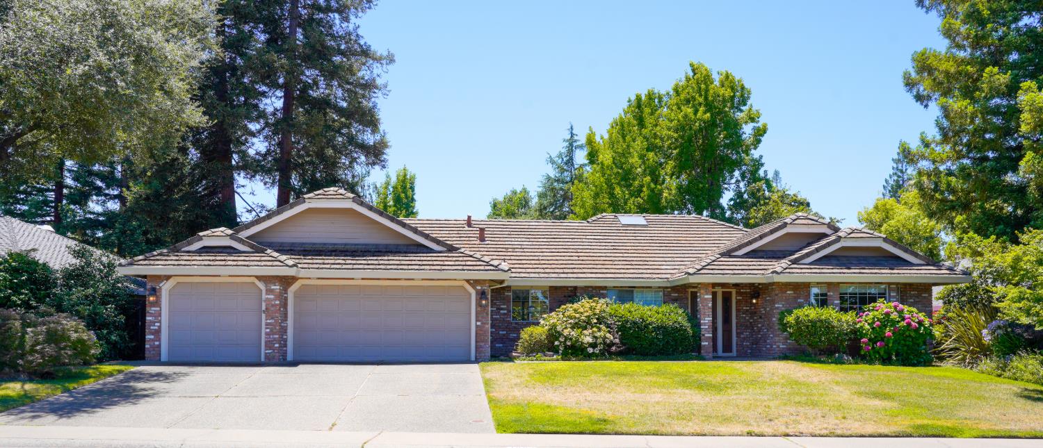 4904 El Don Drive