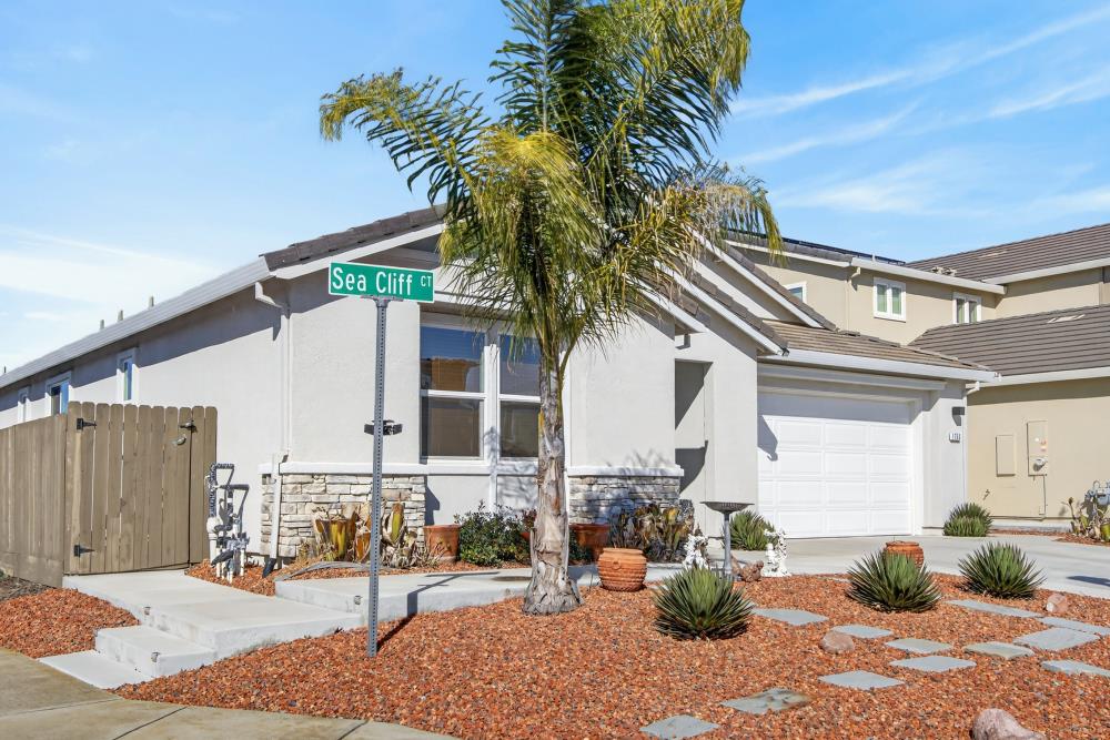 1753 Sea Cliff Court