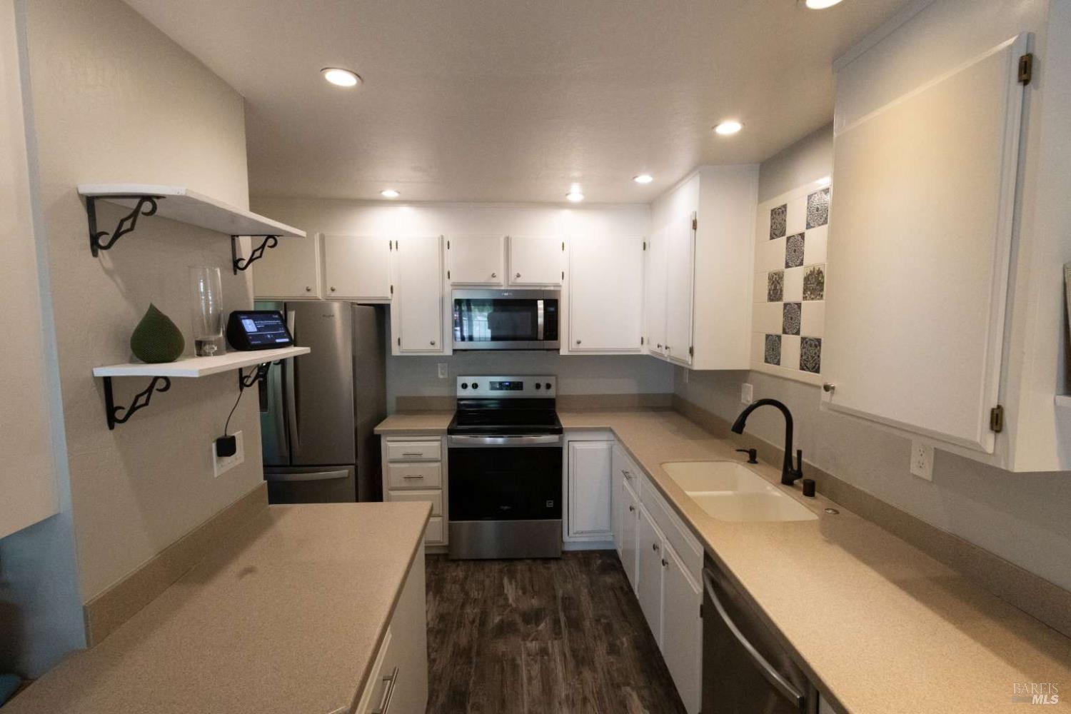 3005 Aurora Court