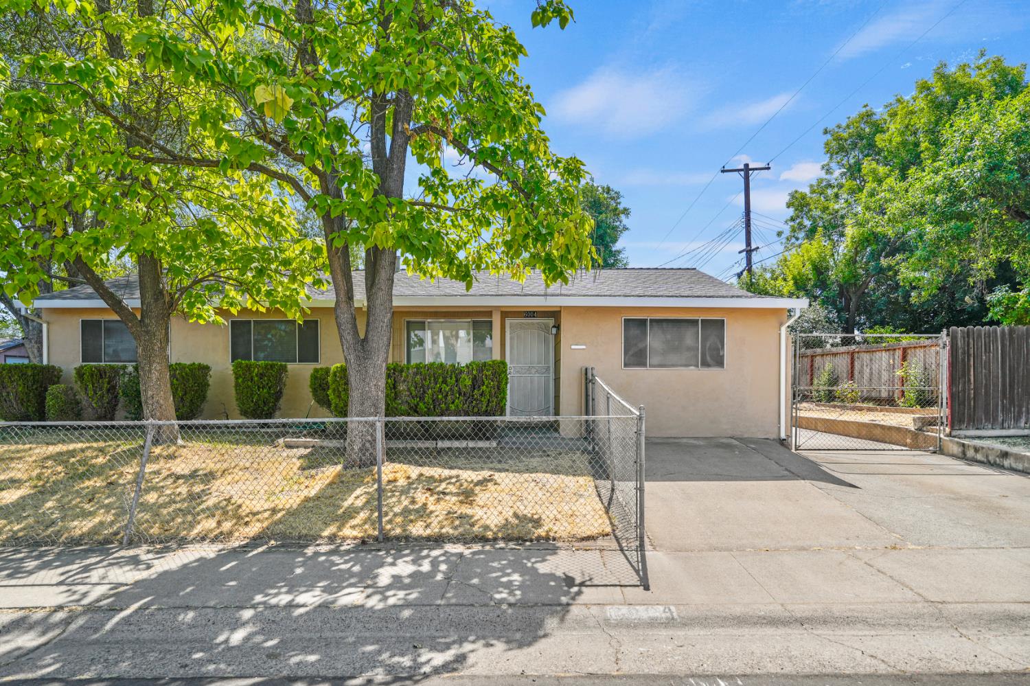 6004 Gay Way