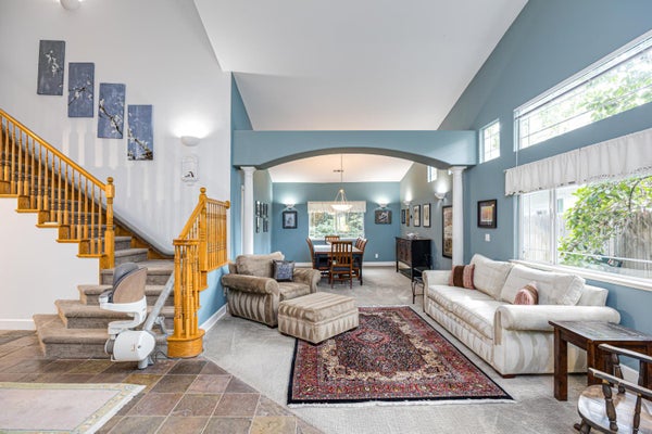 7034 ARA LN, CARMICHAEL, CA 95608 - Image da3a54ee3a6b4dea1372ff335f7c16cf/3487889208
