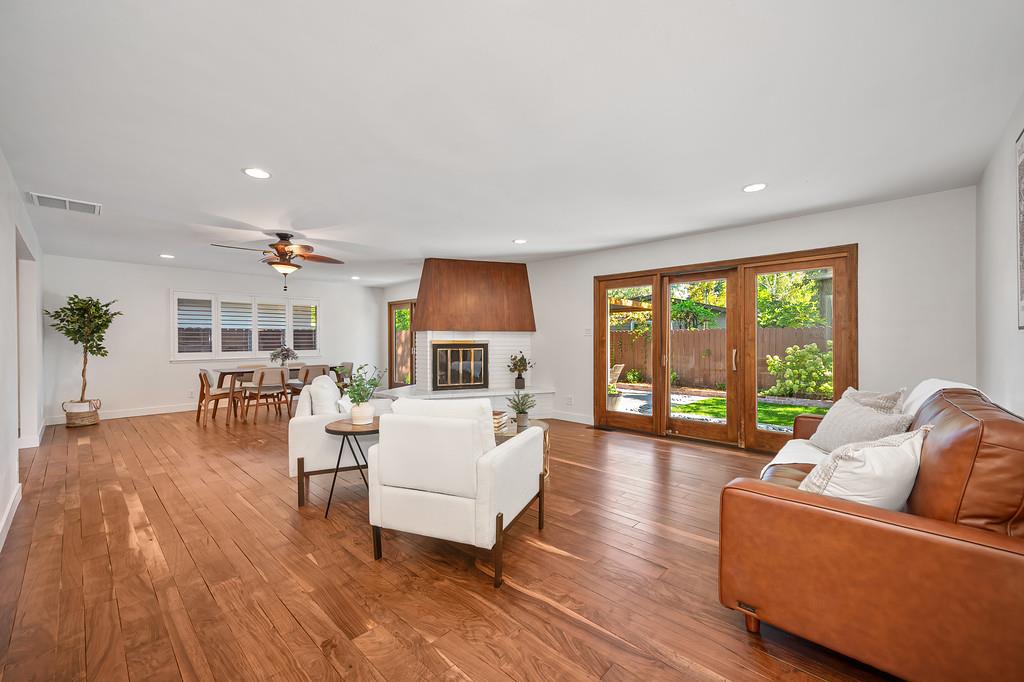 1508 Acorn Court