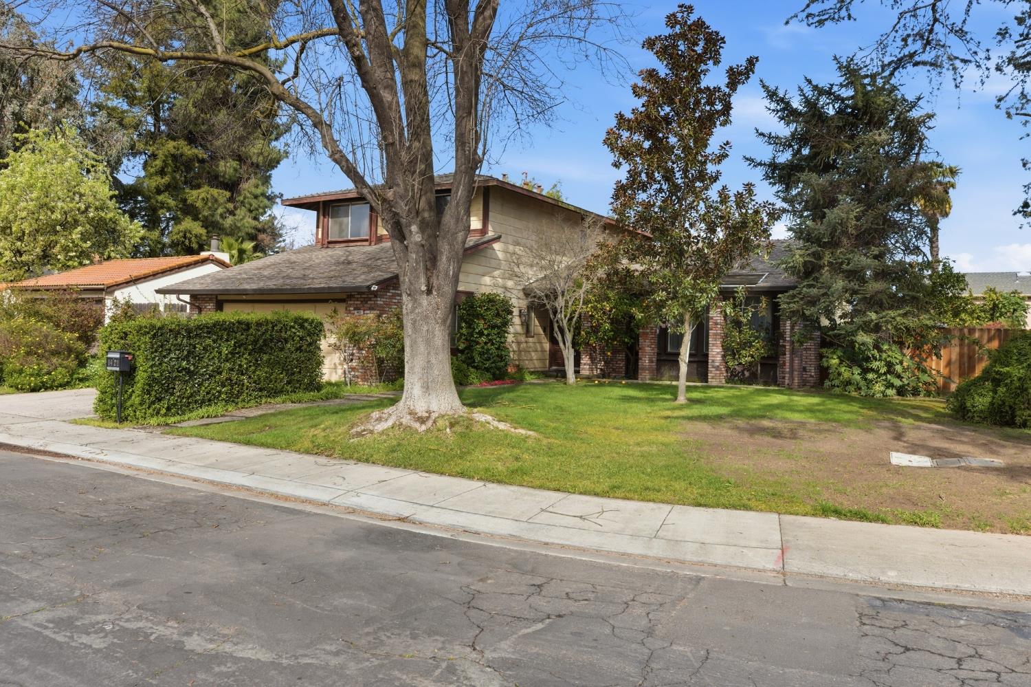 1421 Glenhaven Drive