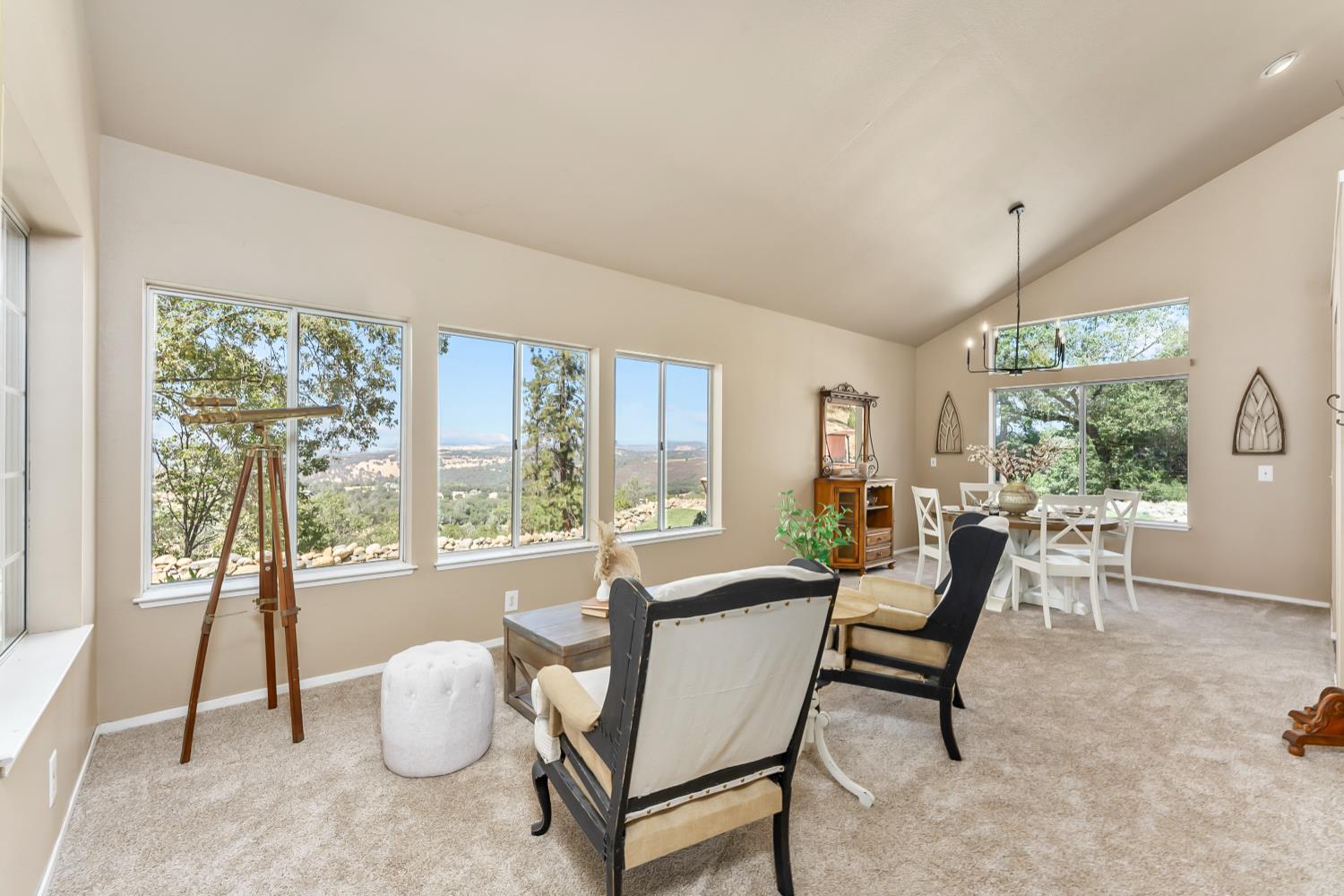 3472 See View Court