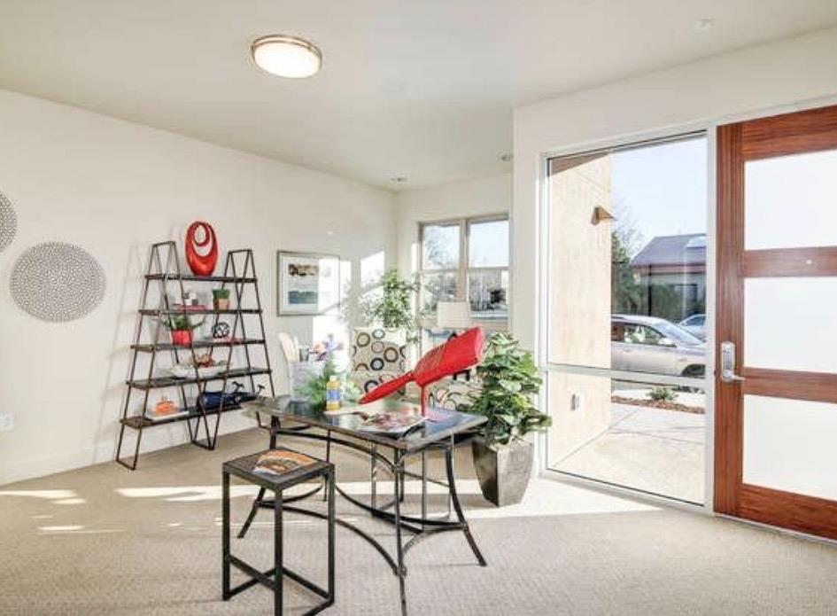 2736 5th Street