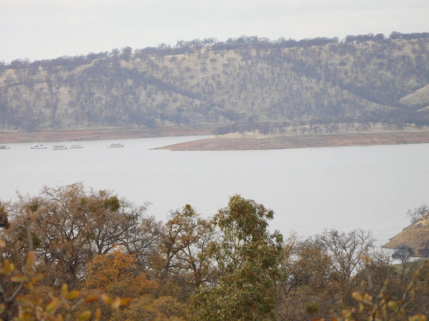 4577 Madreselva Street