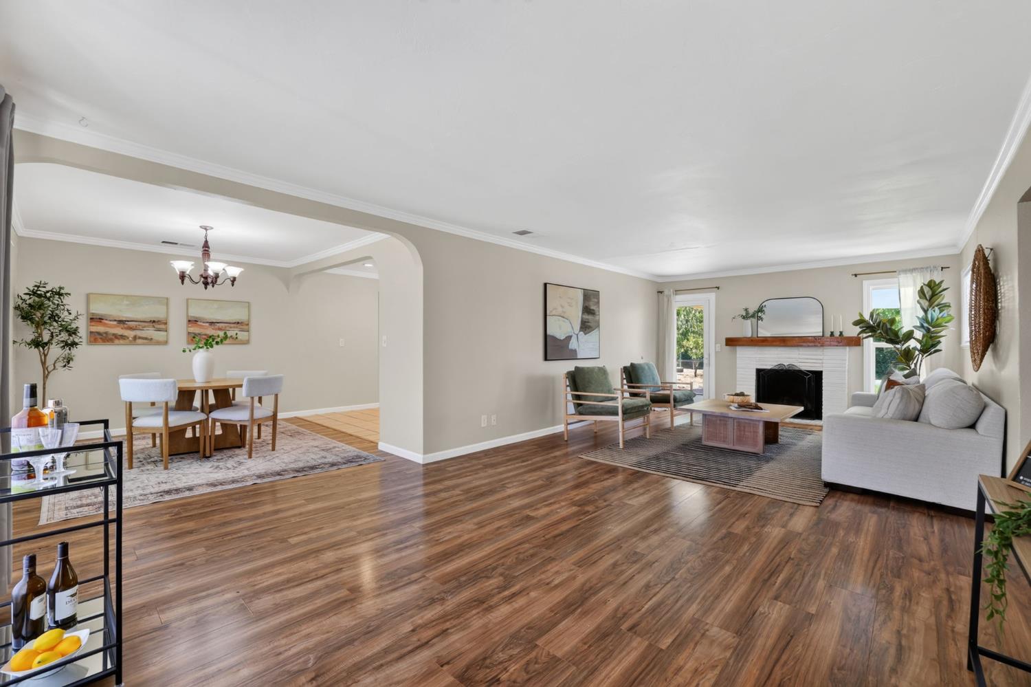 2229 Juliesse Avenue