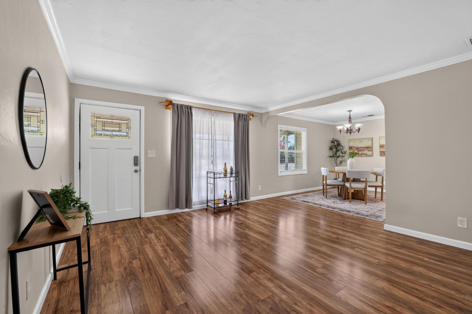 2229 Juliesse Avenue