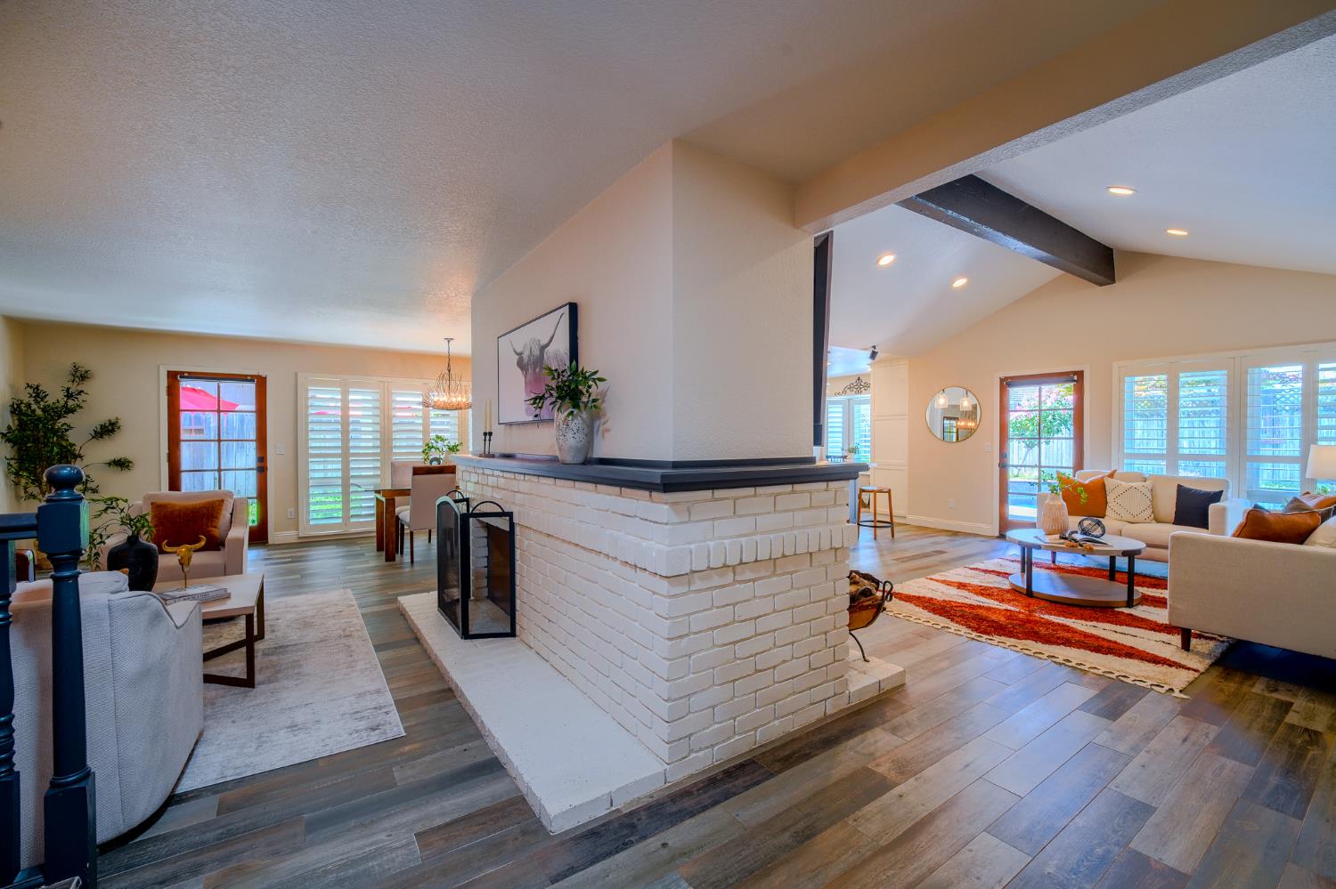 591 Rivergate Way