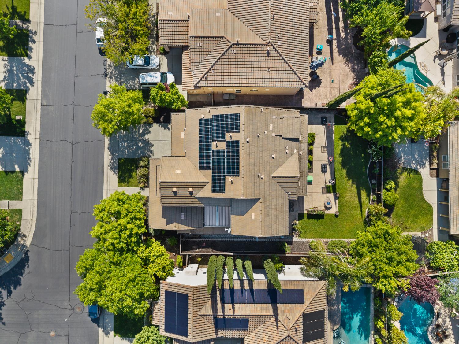 907 Farm House Lane
