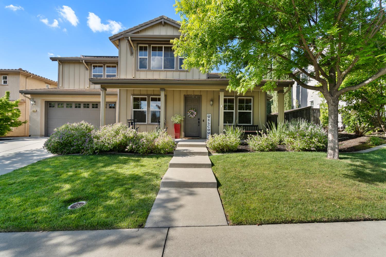 907 Farm House Lane