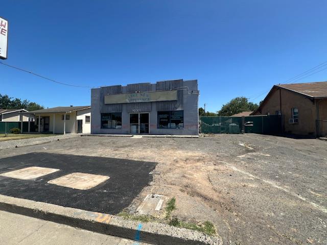 2808 Del Paso Boulevard