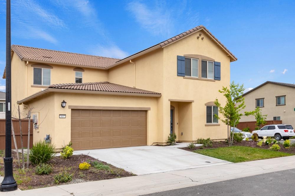 3057 Newfoundland Drive