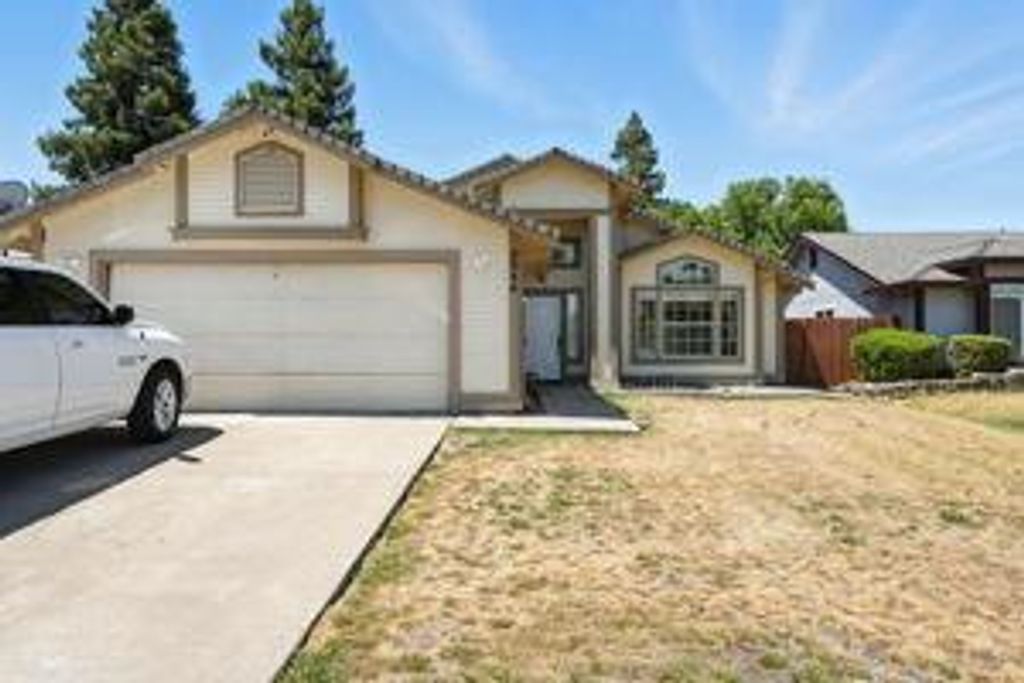 Photo of 8044 torrente Way, Sacramento, CA 95823 (MLS # 225137561)