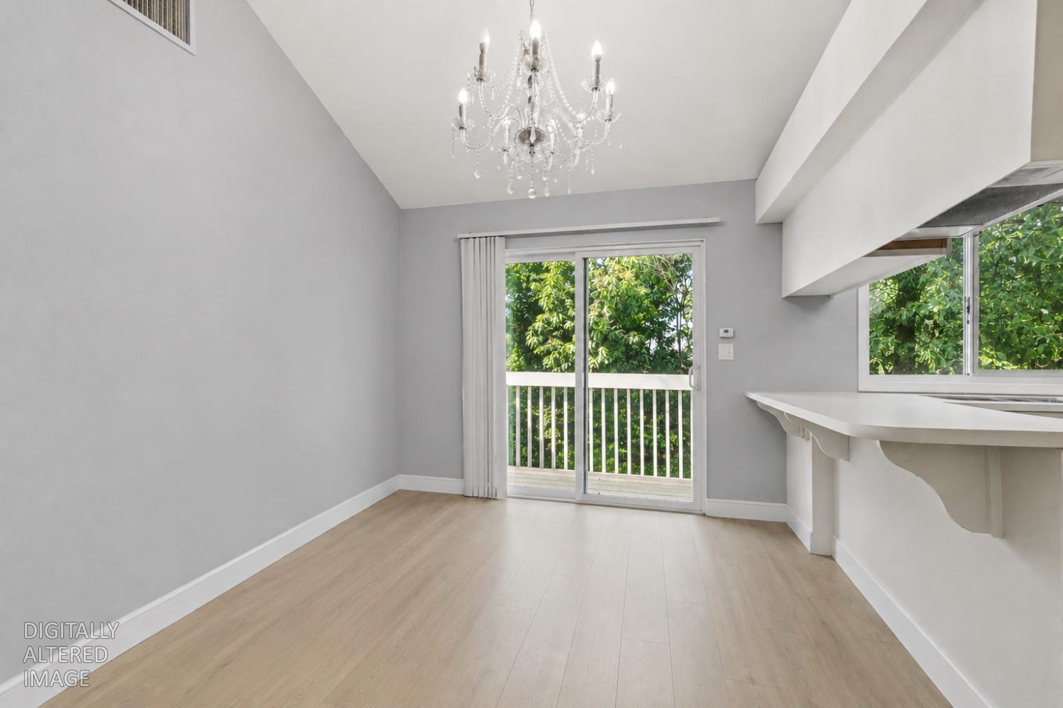 1326 Oak Terrace Court 12