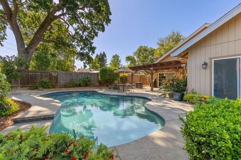 5001 Boyd Drive Carmichael CA 95608