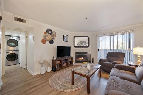1019 Dornajo Way 123 Sacramento CA 95825