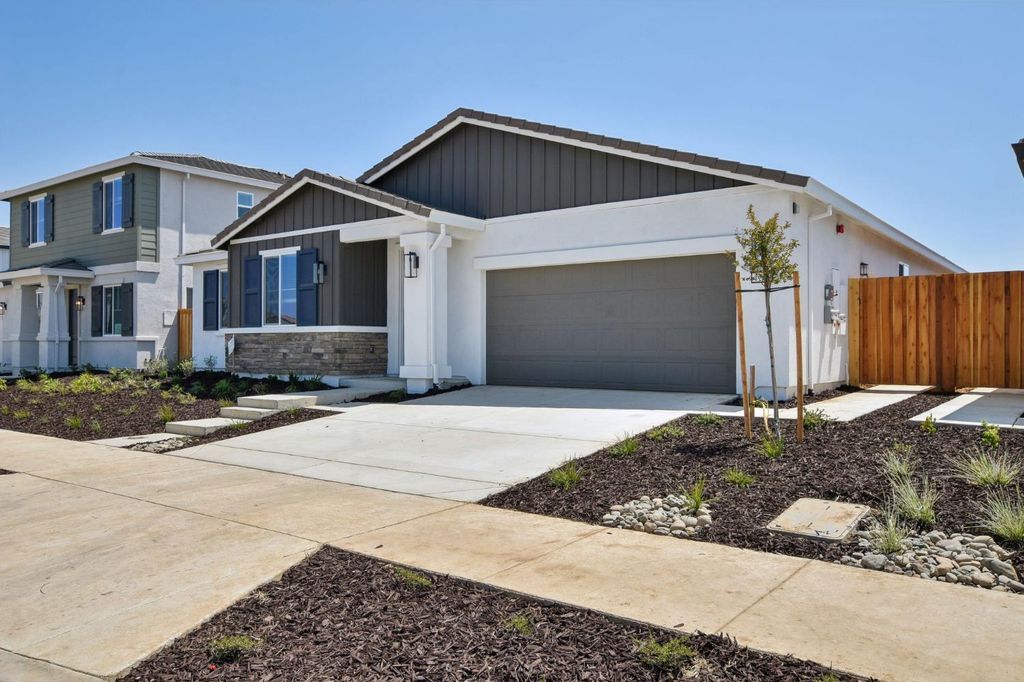 Photo of 1292 Bastion Avenue, Galt, CA 95632 (MLS # 225143472)