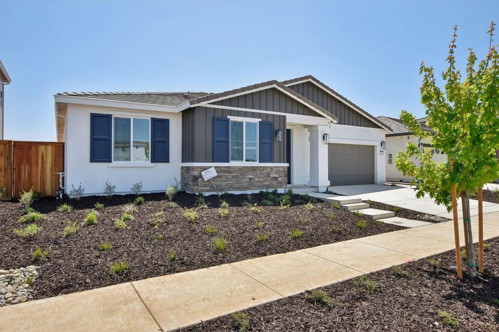 Photo of 1292 Bastion Avenue, Galt, CA 95632 (MLS # 225143472)