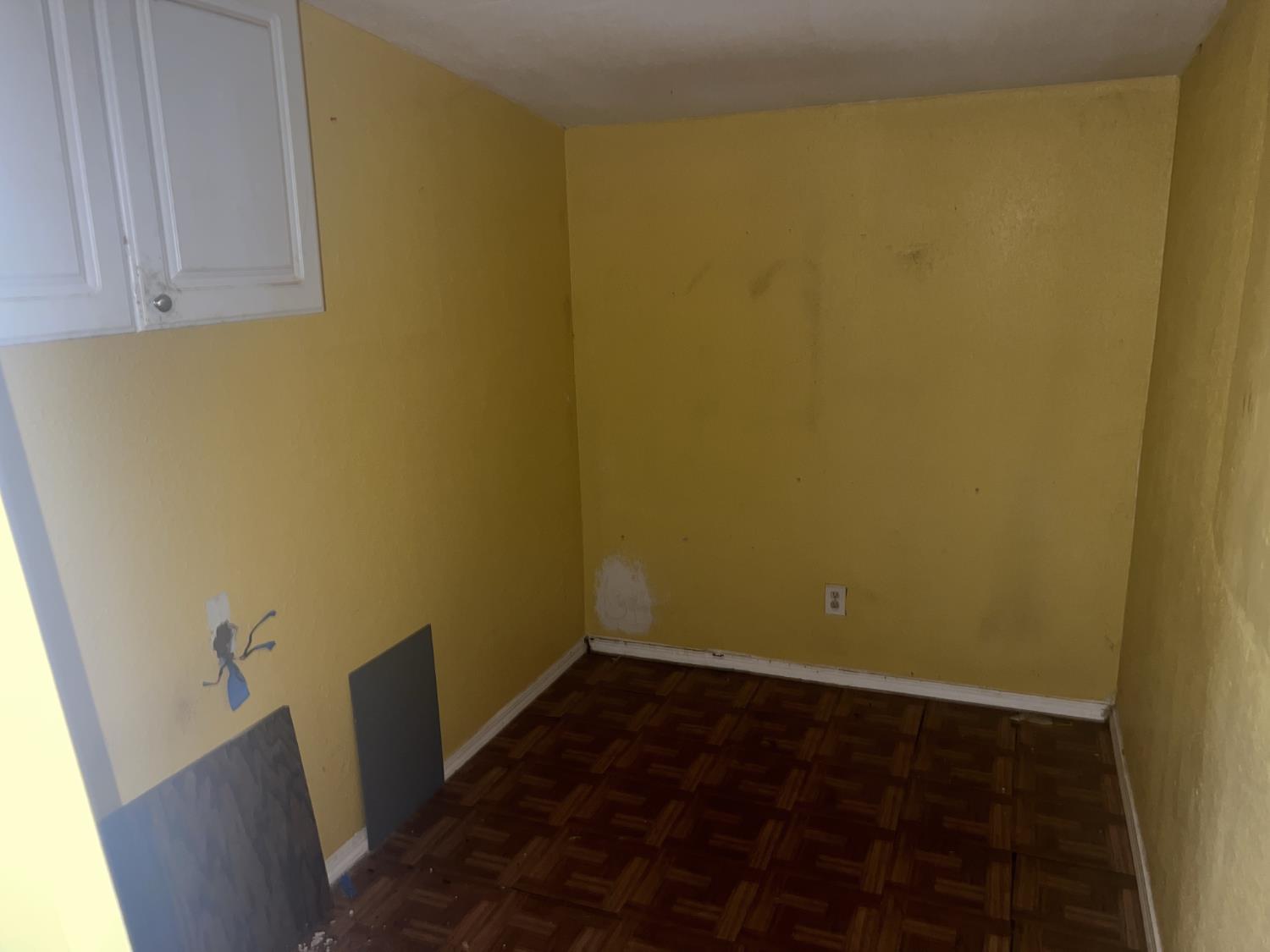 1005 NORTH Avenue