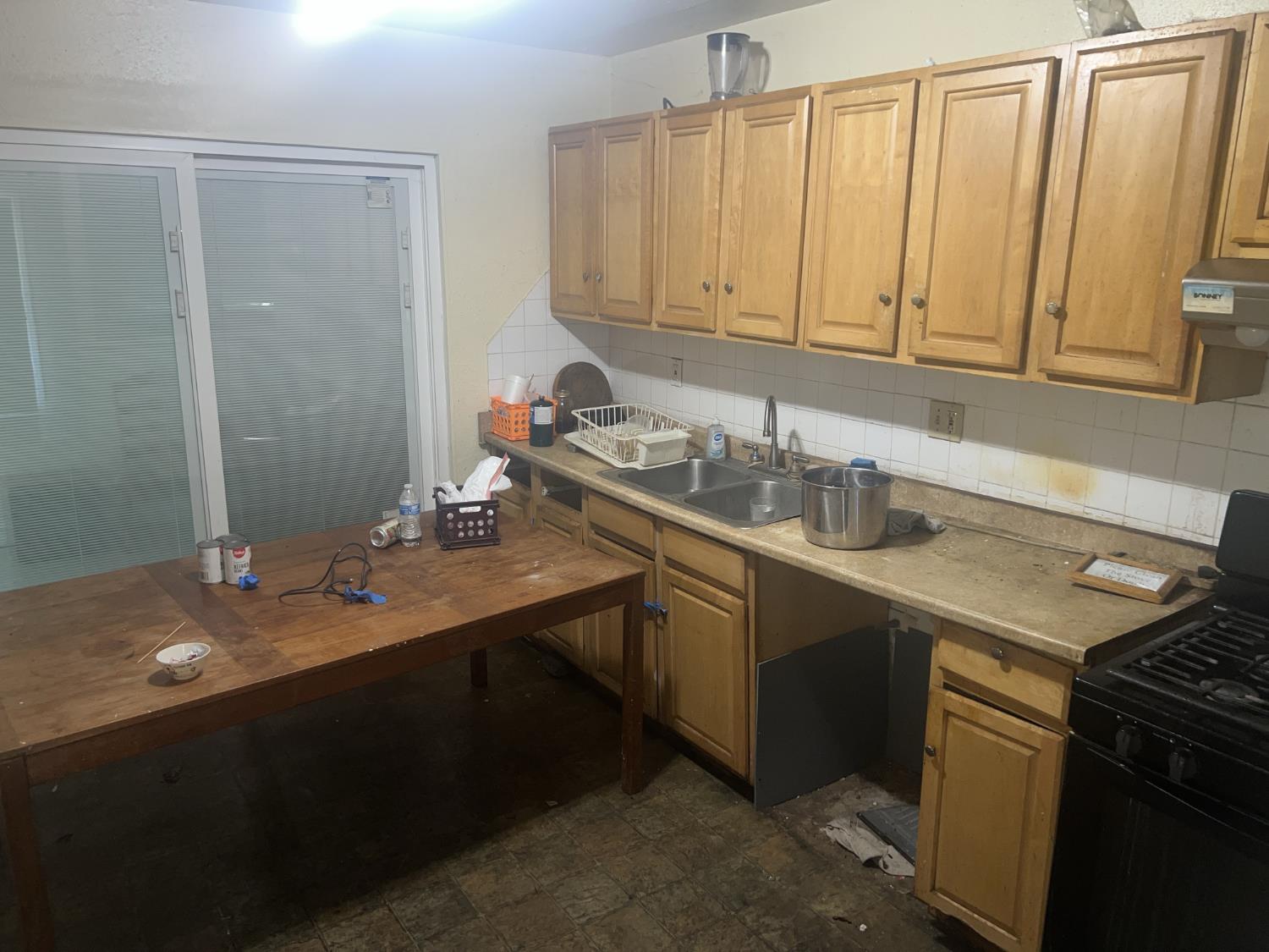1005 NORTH Avenue