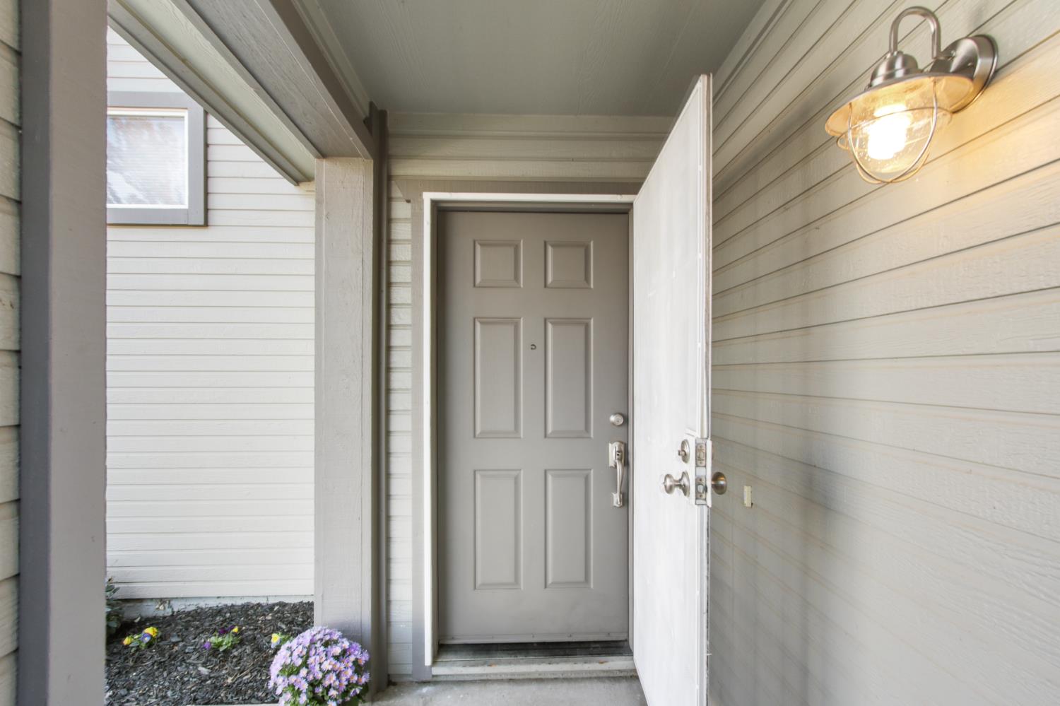 6334 Laguna Mirage Lane