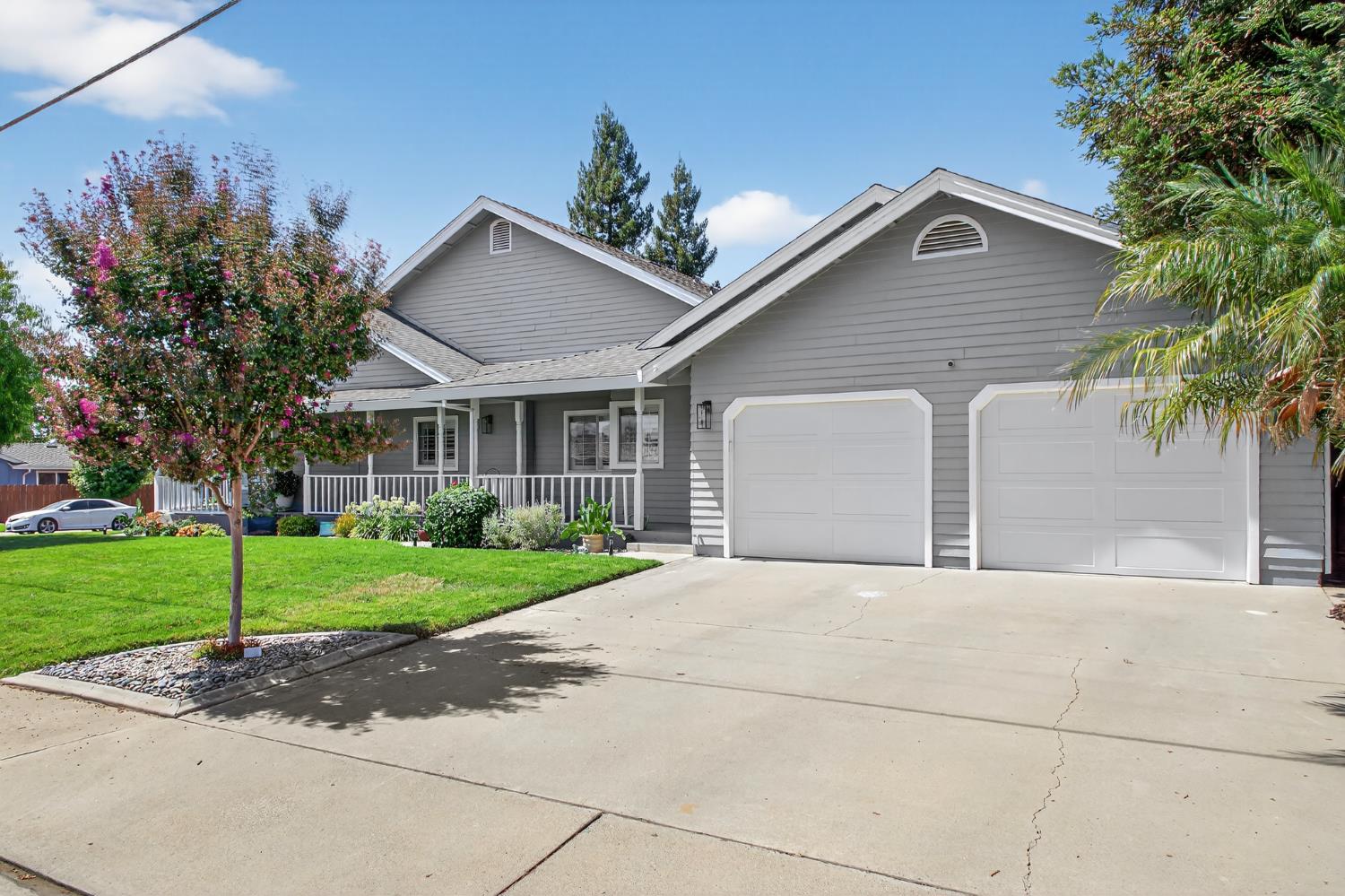 2325 Rio Verde Drive