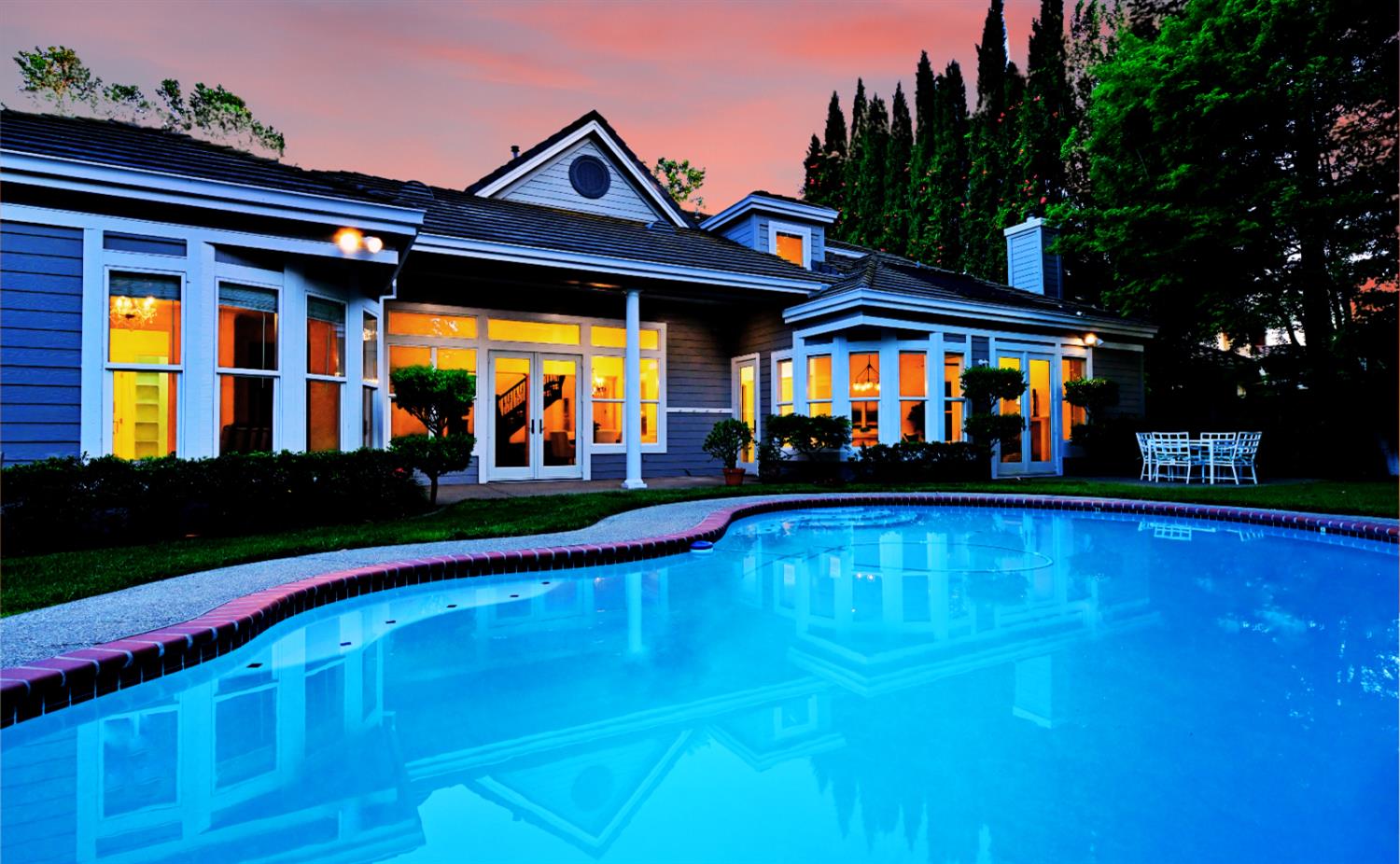 3309 La Playa Drive
