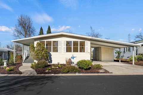 587 Southwood Drive, Folsom, CA 95630 - MLS#: 225003309