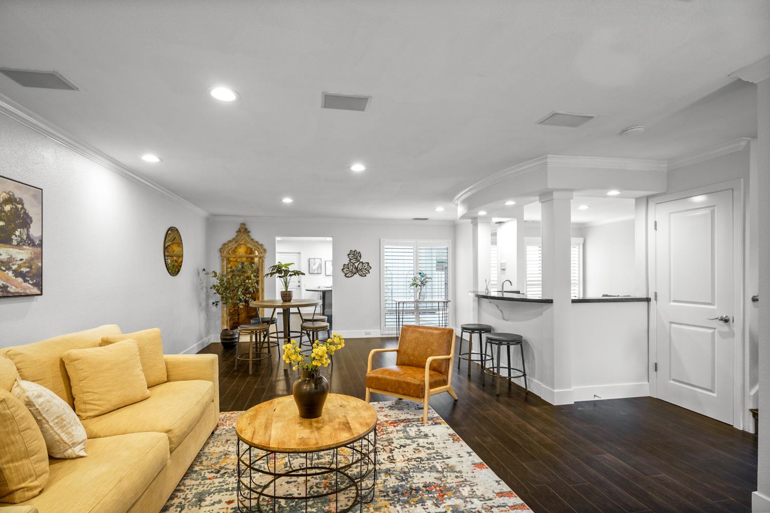 314 Elmhurst Circle