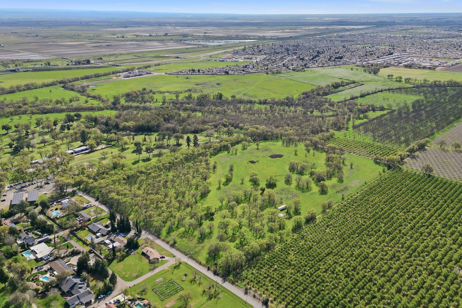 1374 Country Club Road