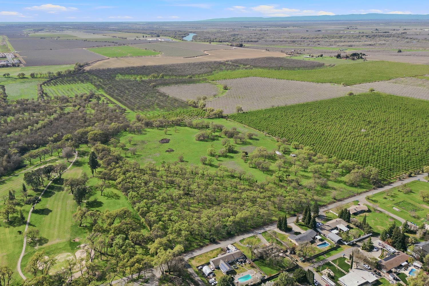 1374 Country Club Road