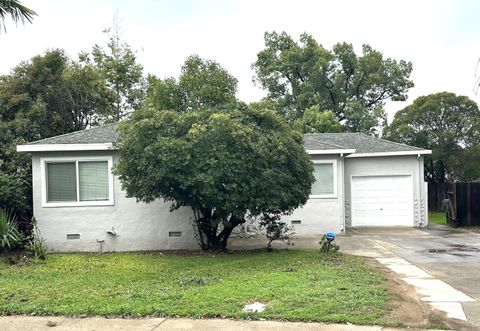 4510 El Cerrito Way Sacramento CA 95820