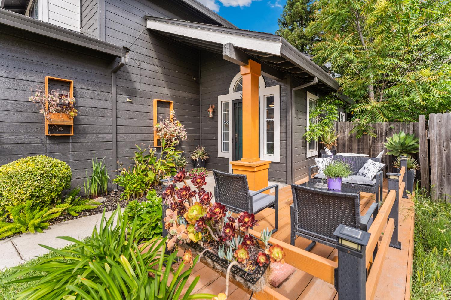 3735 Willow Bend Place