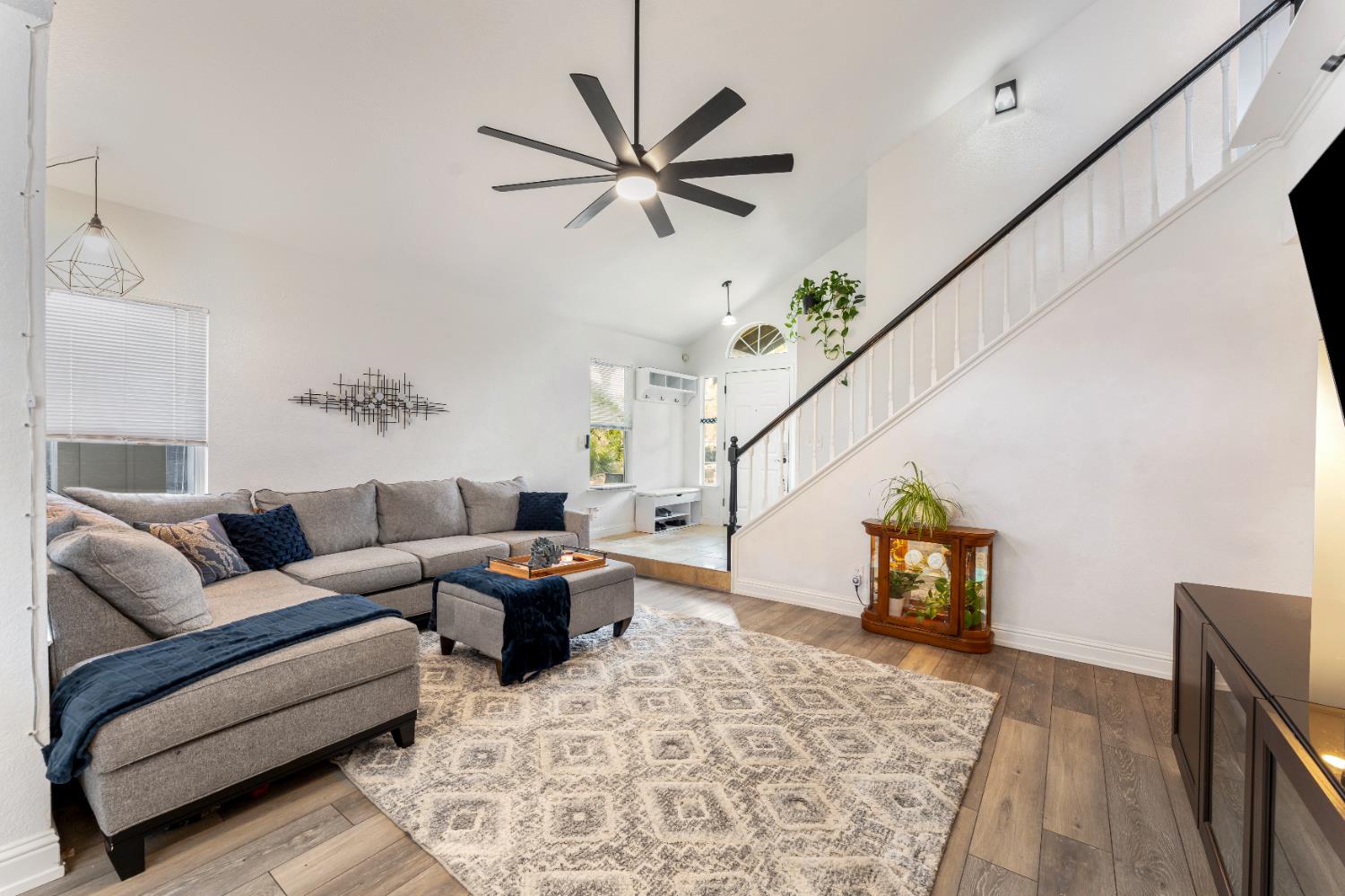 3735 Willow Bend Place