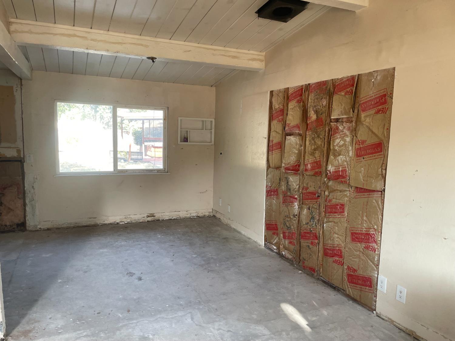 2441 Madrone Street