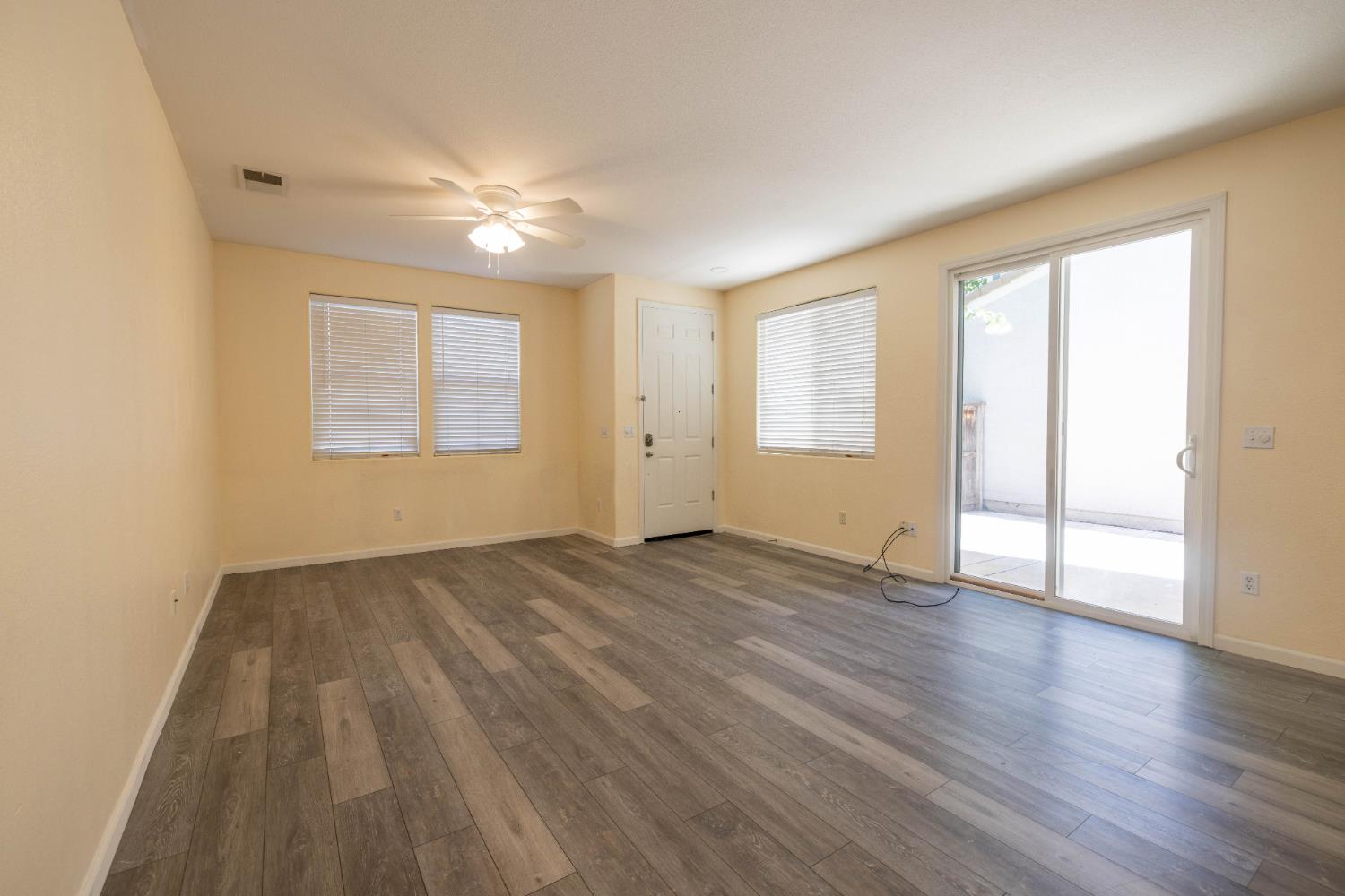 3122 Lea Sterling Way