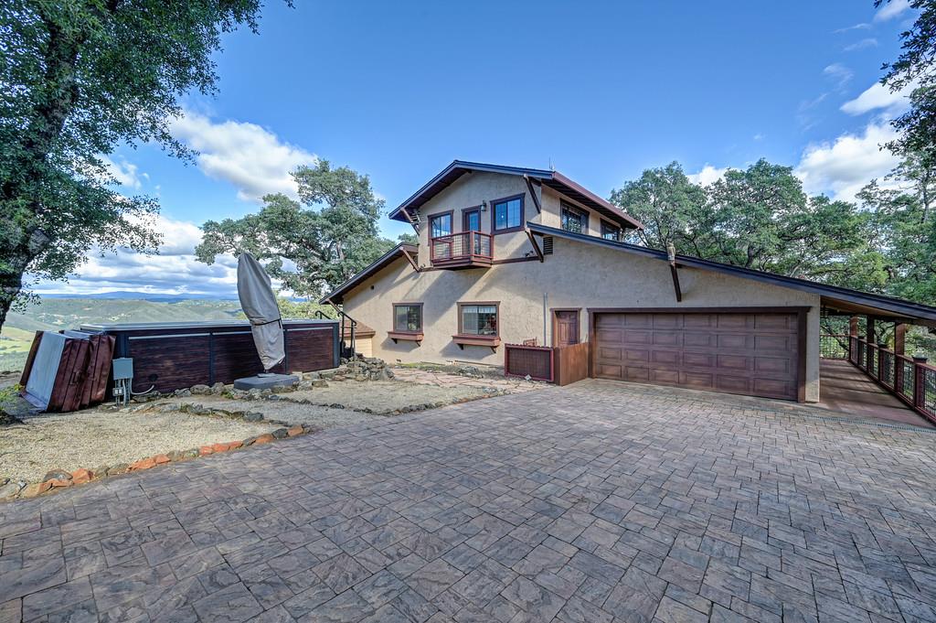 4101 Birdseye View Lane