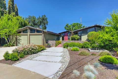 MLS: 225063133