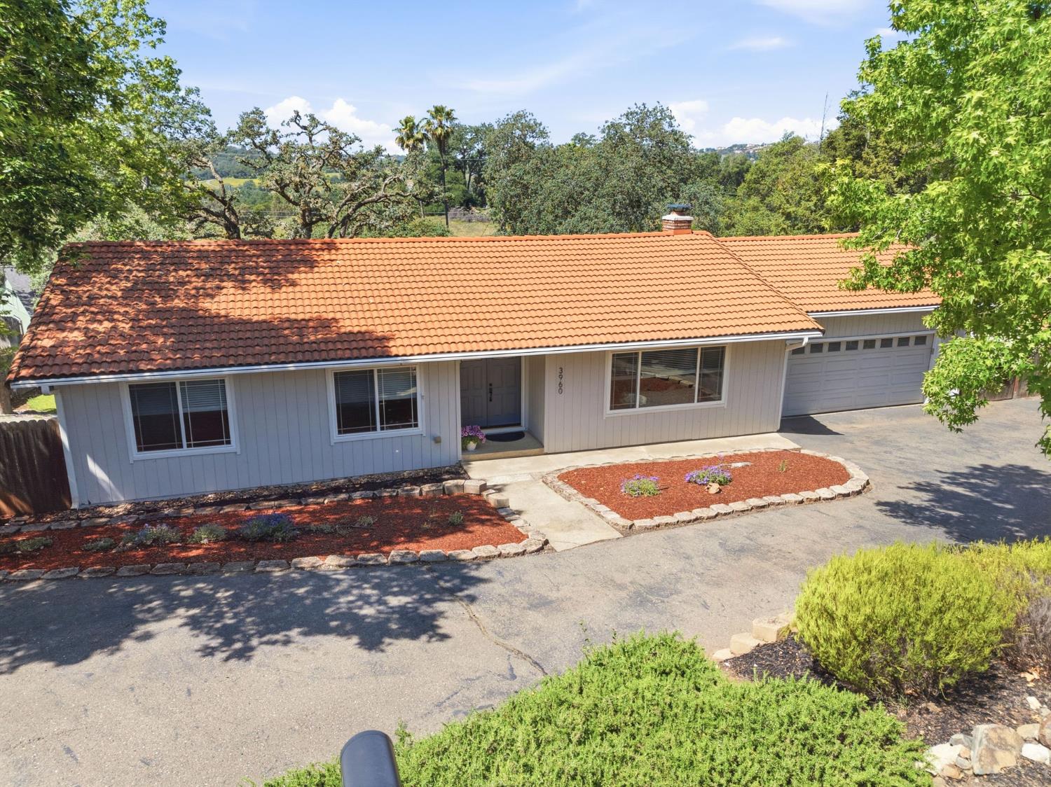 3960 Rustic Road