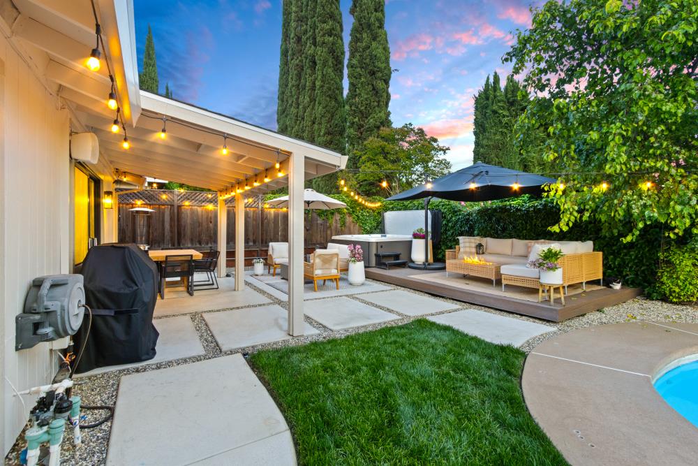 6755 Connemara Circle